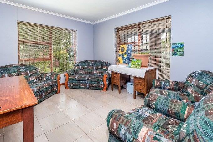 4 Bedroom Property for Sale in Soneike Western Cape